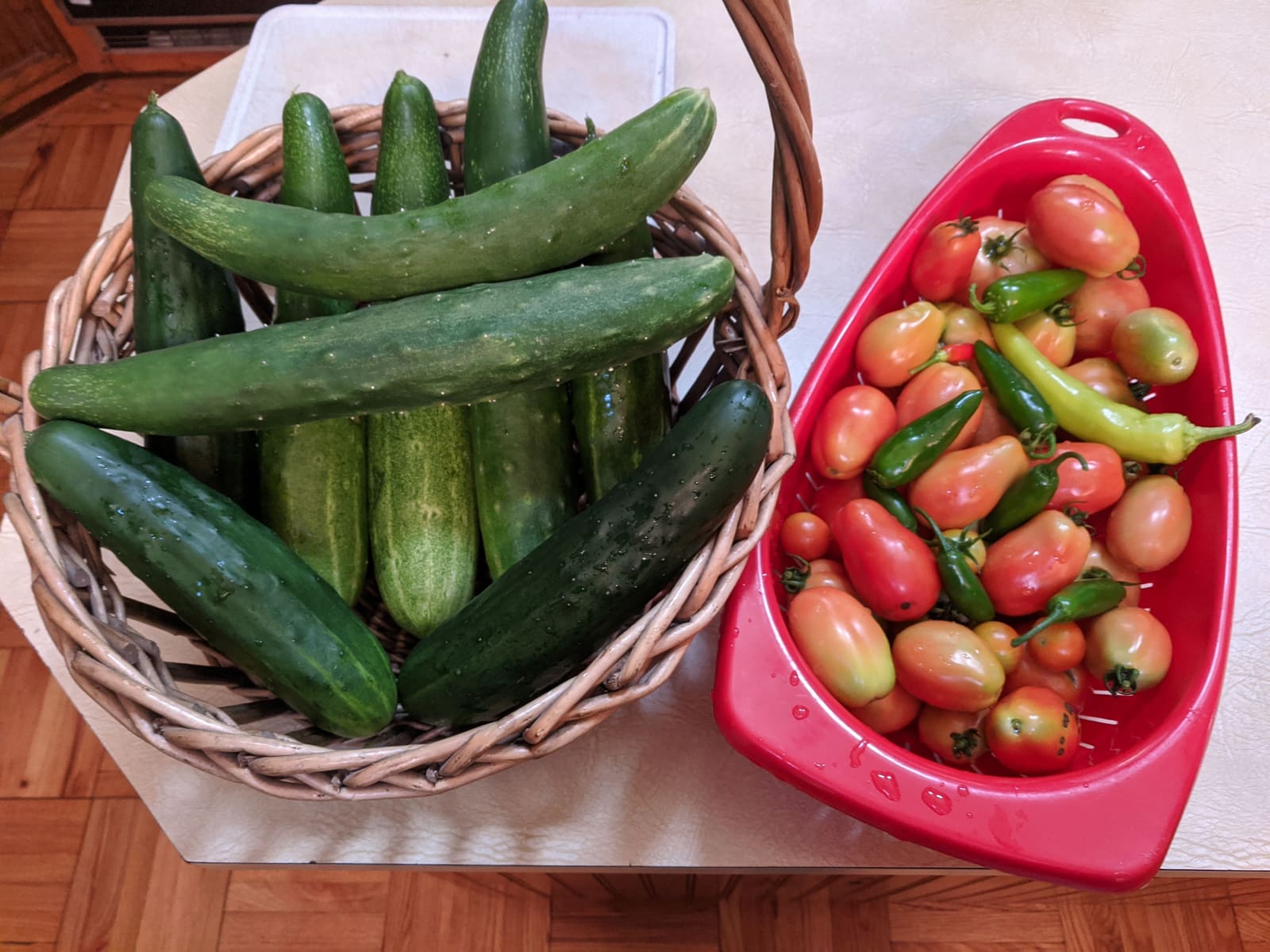 The week's harvest arranged on the table. August 2020.