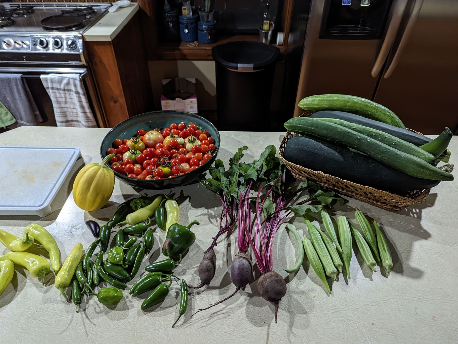 The week's harvest arranged on the table. August 2022.