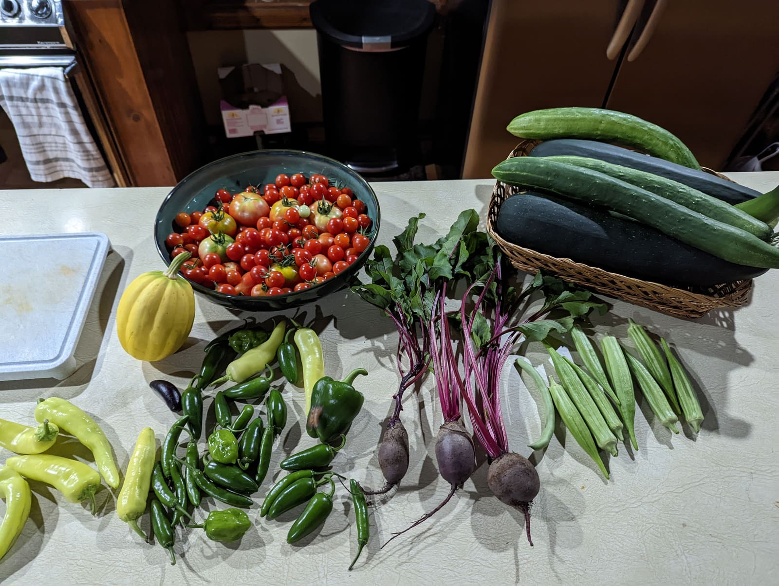 The week's harvest arranged on the table. August 2022.